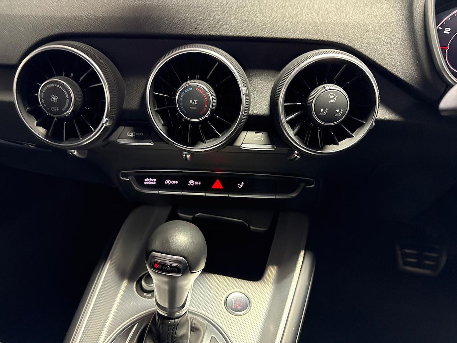 Used Audi TT 2022 for sale - 77901606: Photo 11