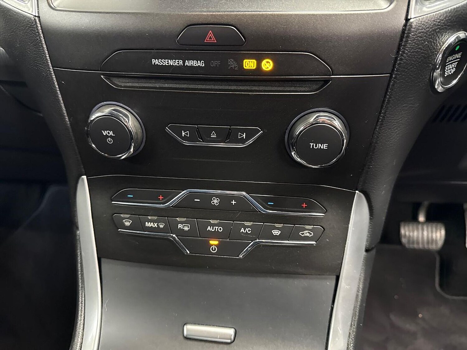 Used Ford Galaxy 2022 for sale - 75956388: Photo 12