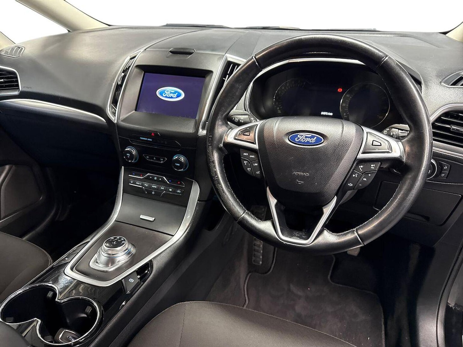 Used Ford Galaxy 2022 for sale - 75956388: Photo 9