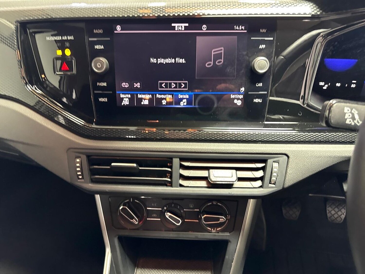 Used Volkswagen Polo 2023 for sale - 76288559: Photo 11