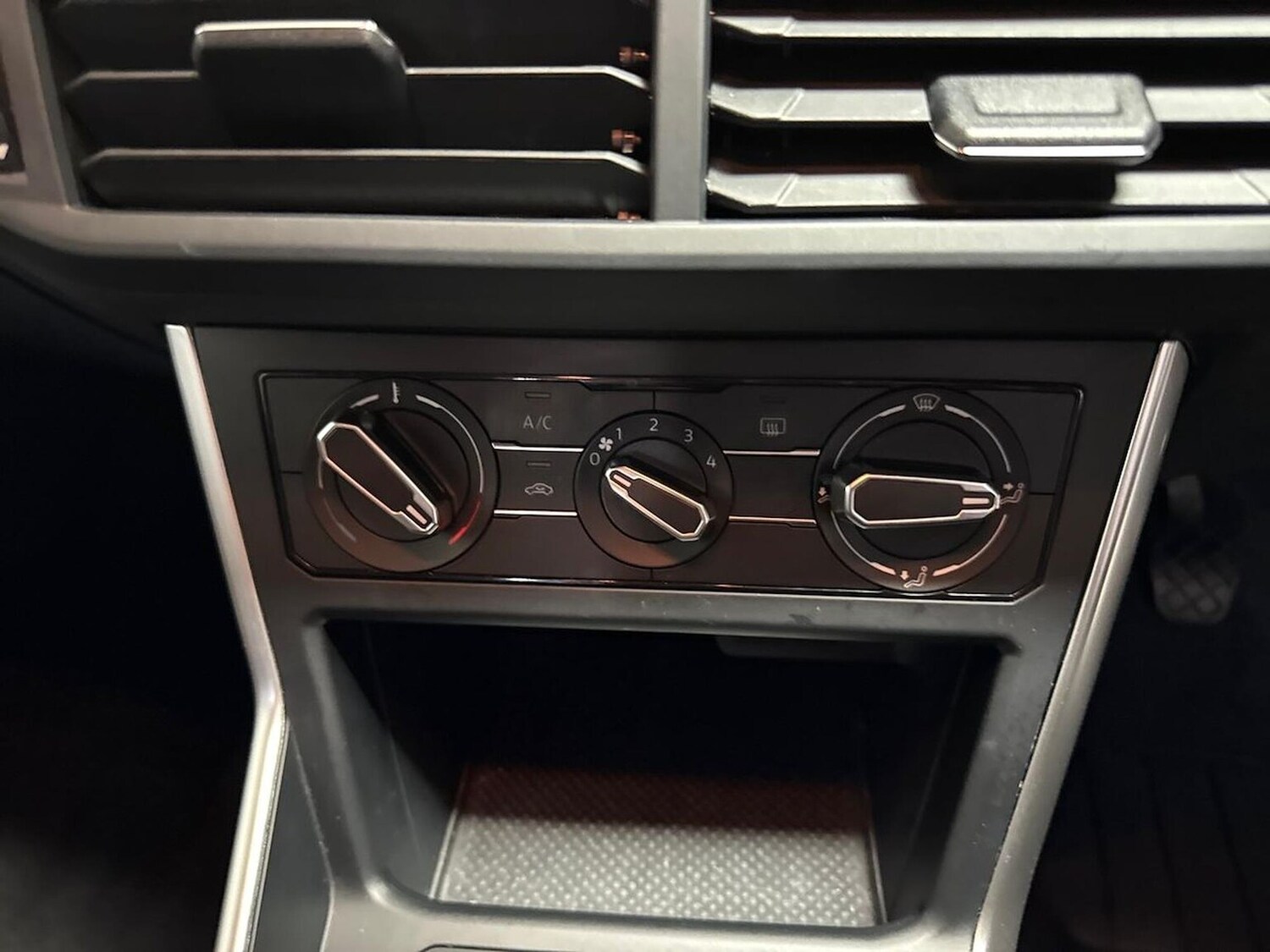 Used Volkswagen Polo 2023 for sale - 76288559: Photo 12