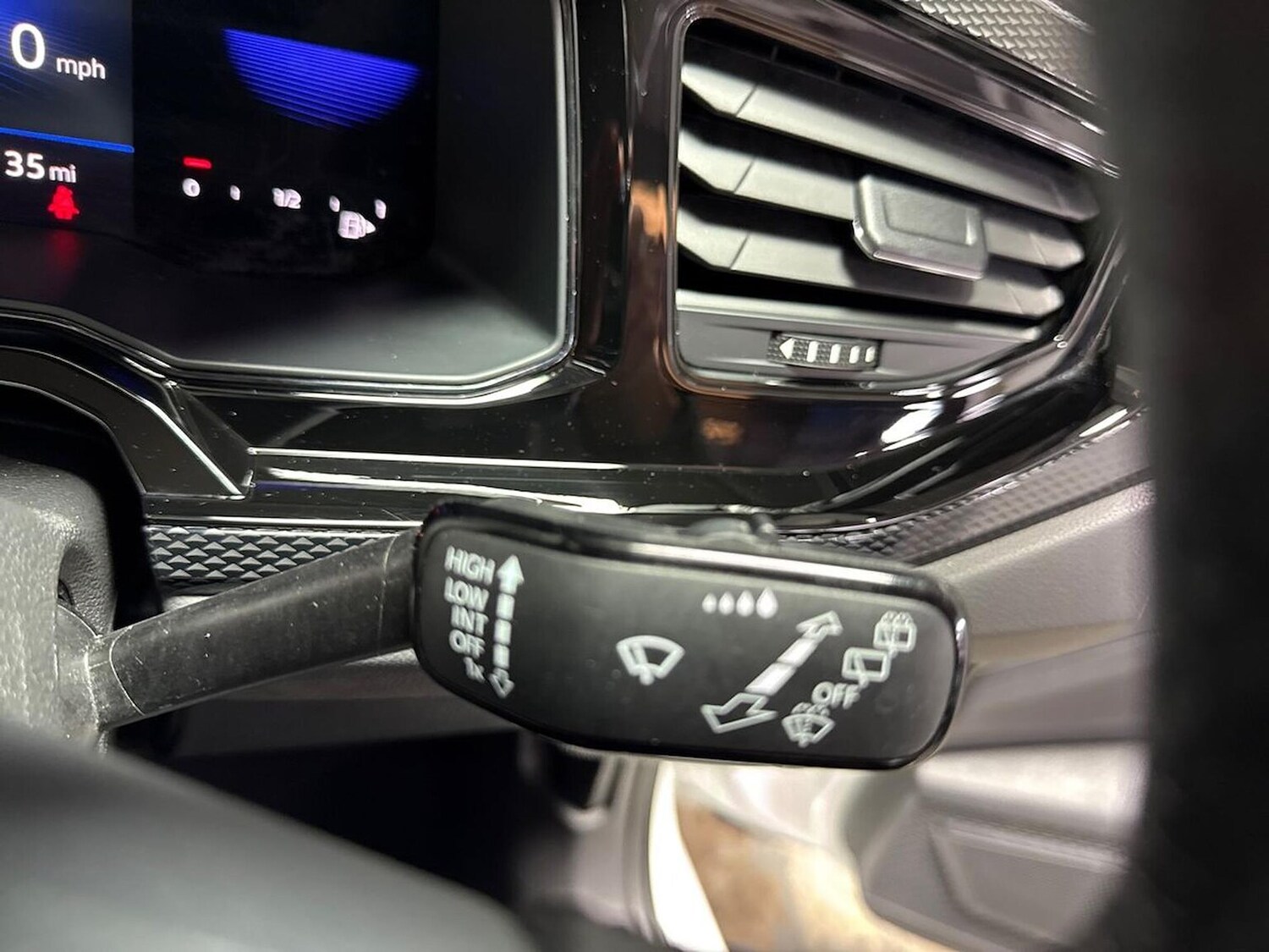 Used Volkswagen Polo 2023 for sale - 76288559: Photo 27