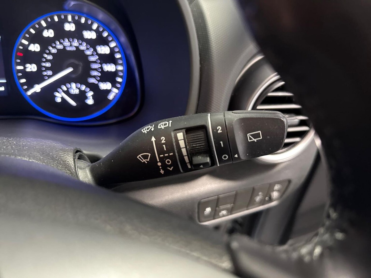 Used Hyundai KONA 2019 for sale - 76799382: Photo 27