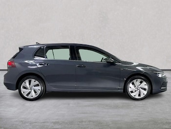 Used Volkswagen Golf 2020 for sale - 78332483: Photo