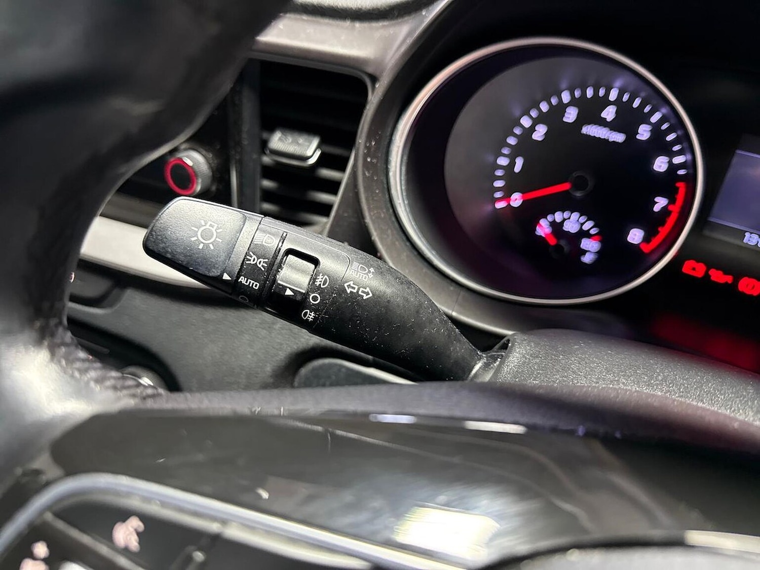 Used Kia XCeed 2020 for sale - 77796985: Photo 27