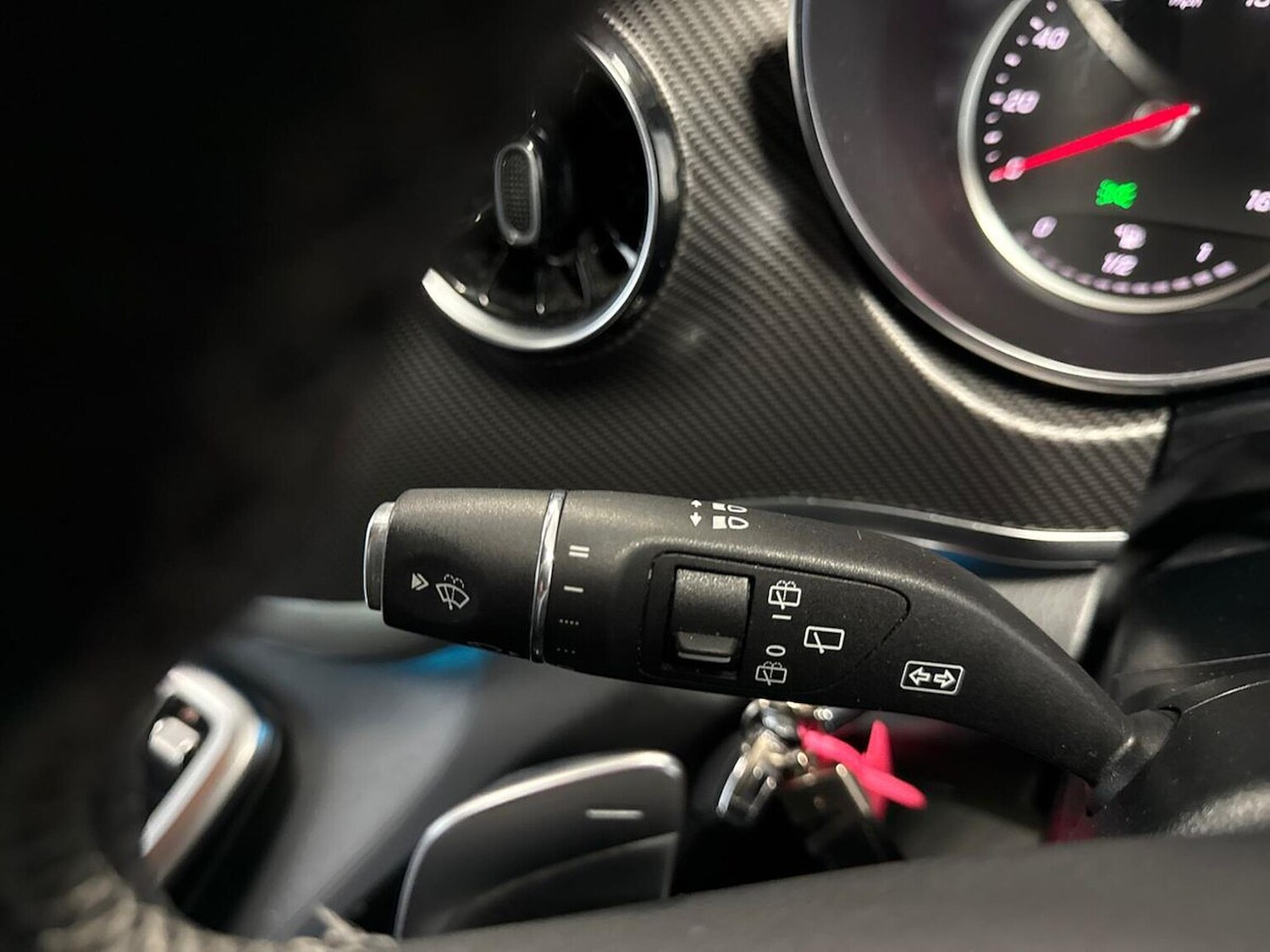 Used Mercedes-Benz V-Class 2023 for sale - 77487865: Photo 26