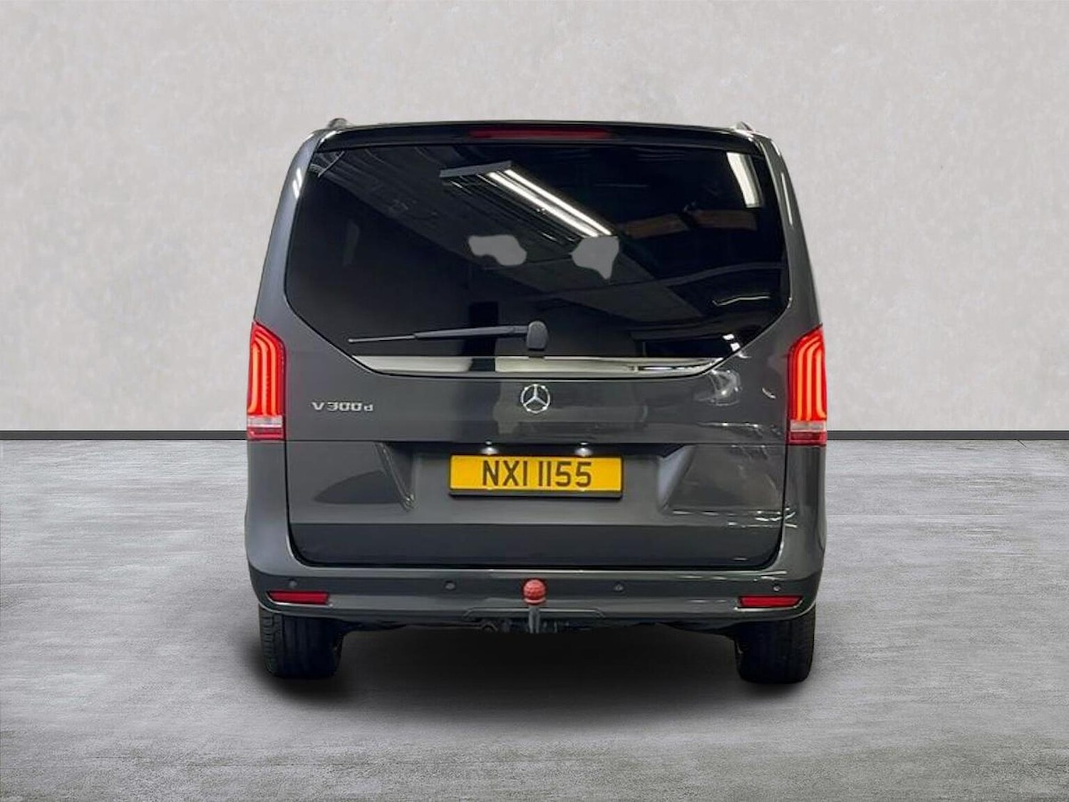 Used Mercedes-Benz V-Class 2023 for sale - 77487865: Photo 4