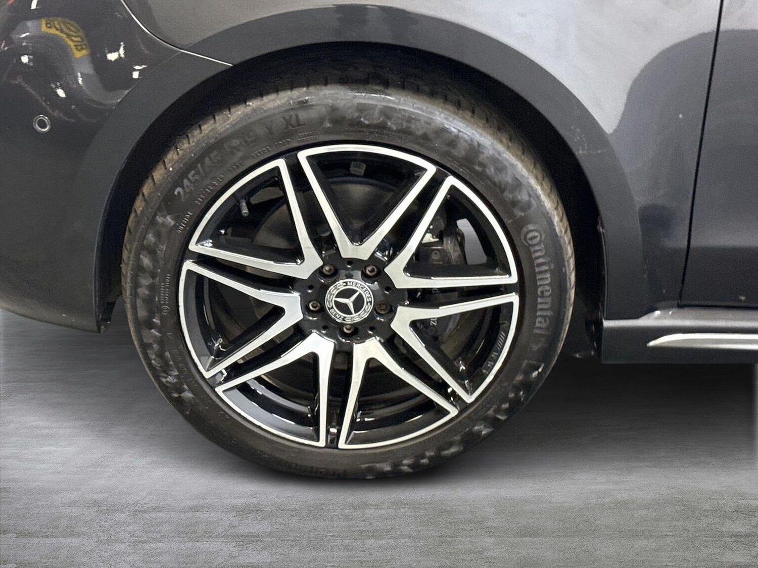 Used Mercedes-Benz V-Class 2023 for sale - 77487865: Photo 6