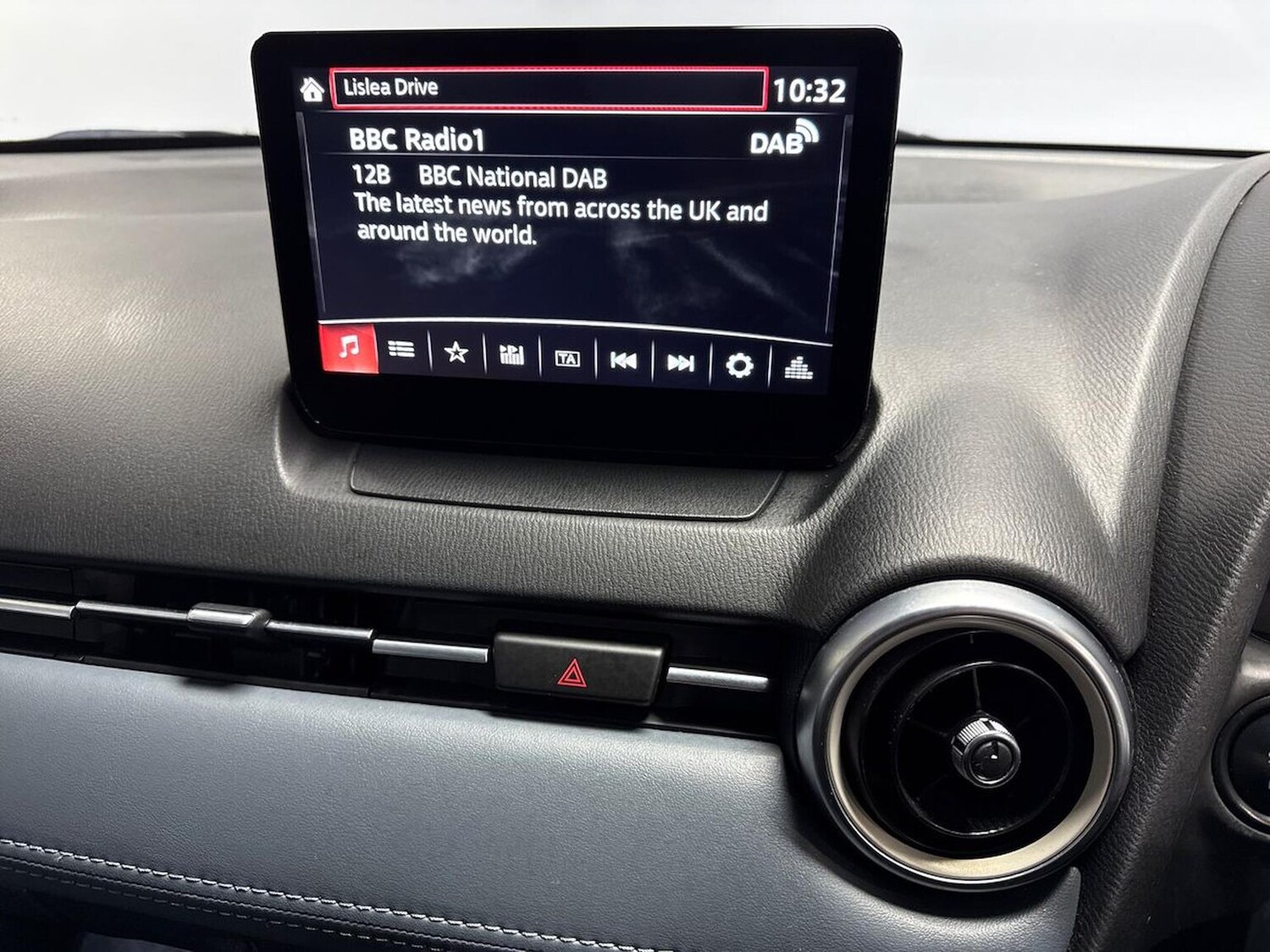 Used Mazda Mazda2 2022 for sale - 77487731: Photo 23