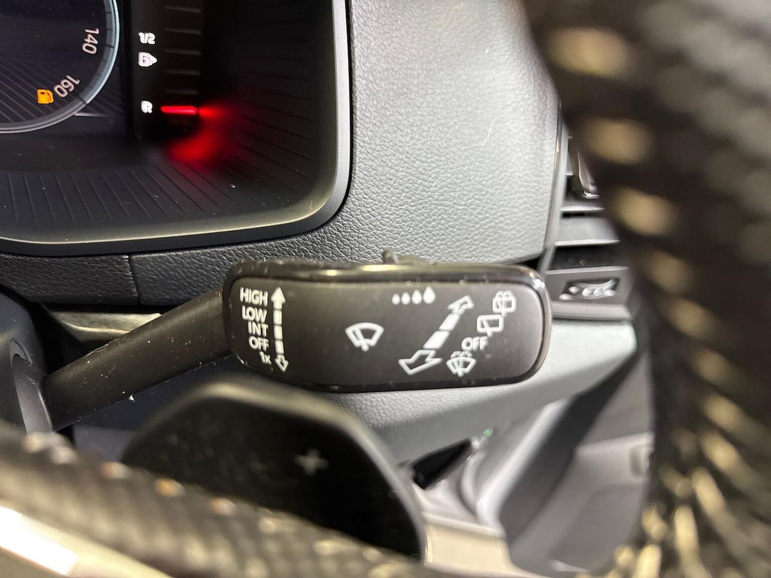 Used Skoda Karoq 2022 for sale - 76945894: Photo 27