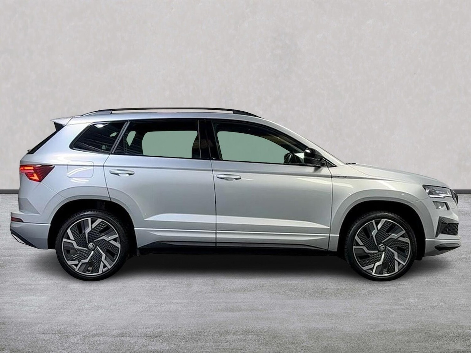 Used Skoda Karoq 2022 for sale - 76945894: Photo 3