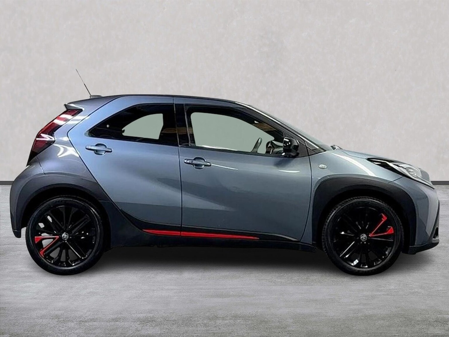 Used Toyota Aygo X 2023 for sale - 76402416: Photo 3