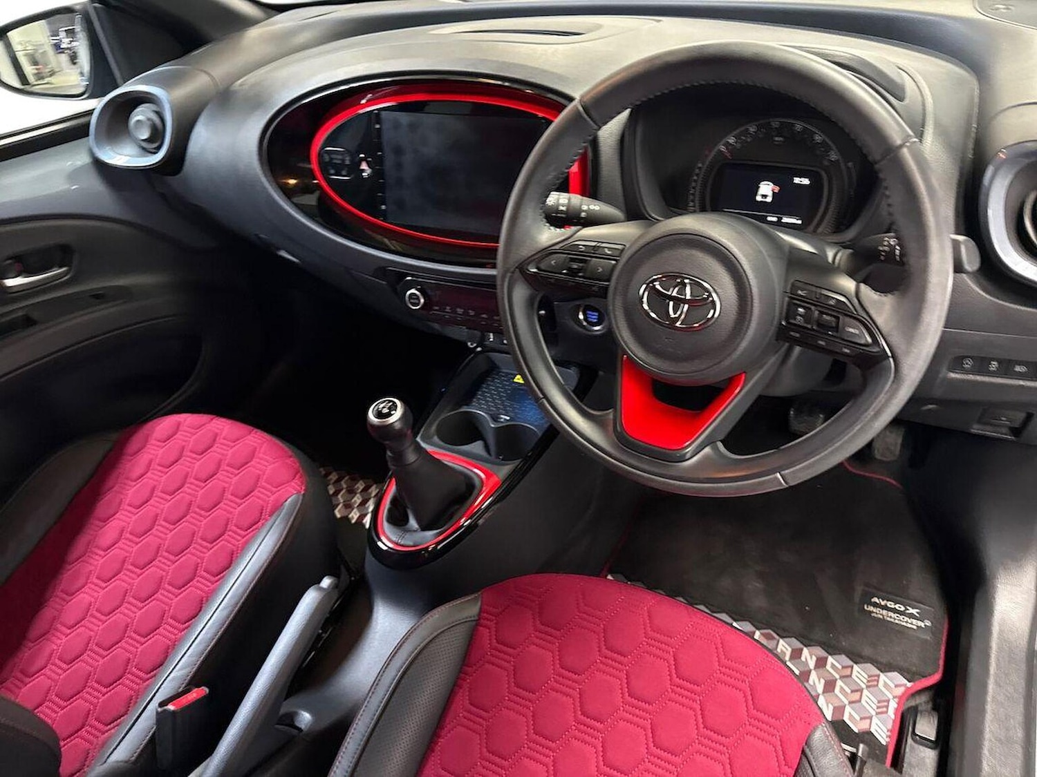 Used Toyota Aygo X 2023 for sale - 76402416: Photo 8