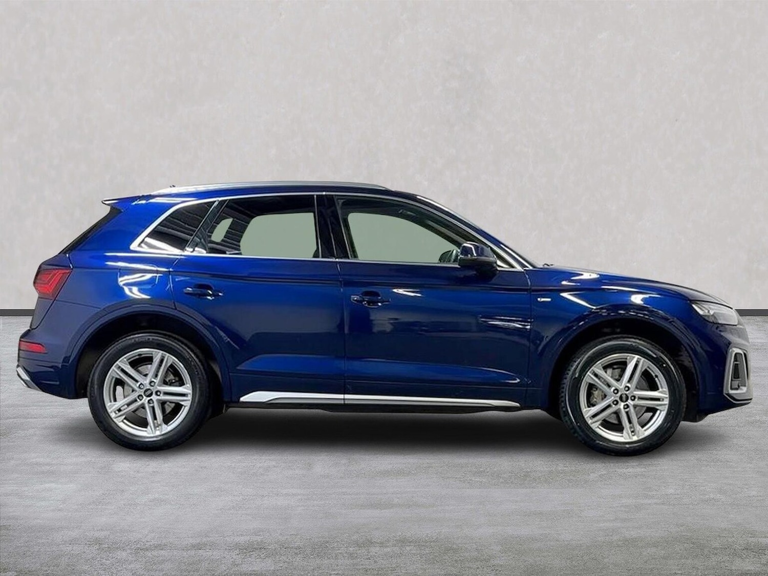 Used Audi Q5 2023 for sale - 76383341: Photo 3