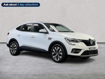 2022 - 1.6 E-Tech Hybrid 145 Iconic 5Dr Auto
