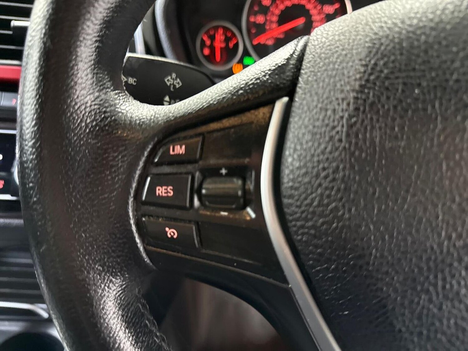 Used BMW 3 Series 2017 for sale - 78191533: Photo 26