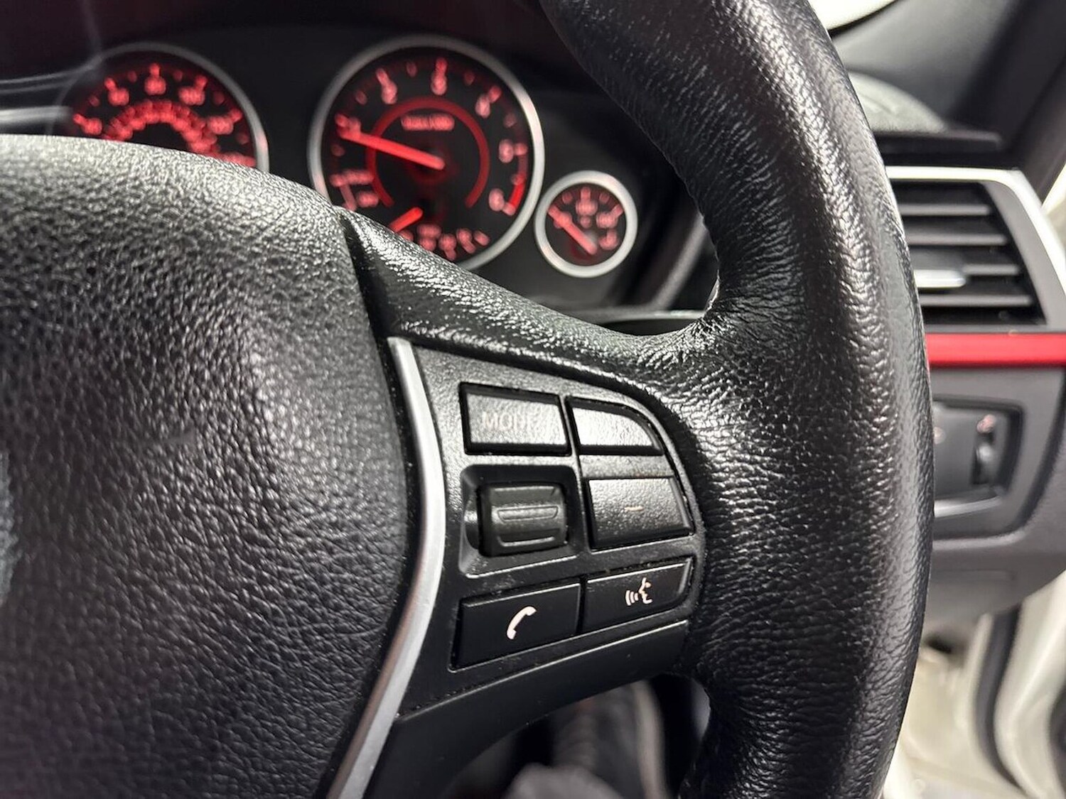 Used BMW 3 Series 2017 for sale - 78191533: Photo 27