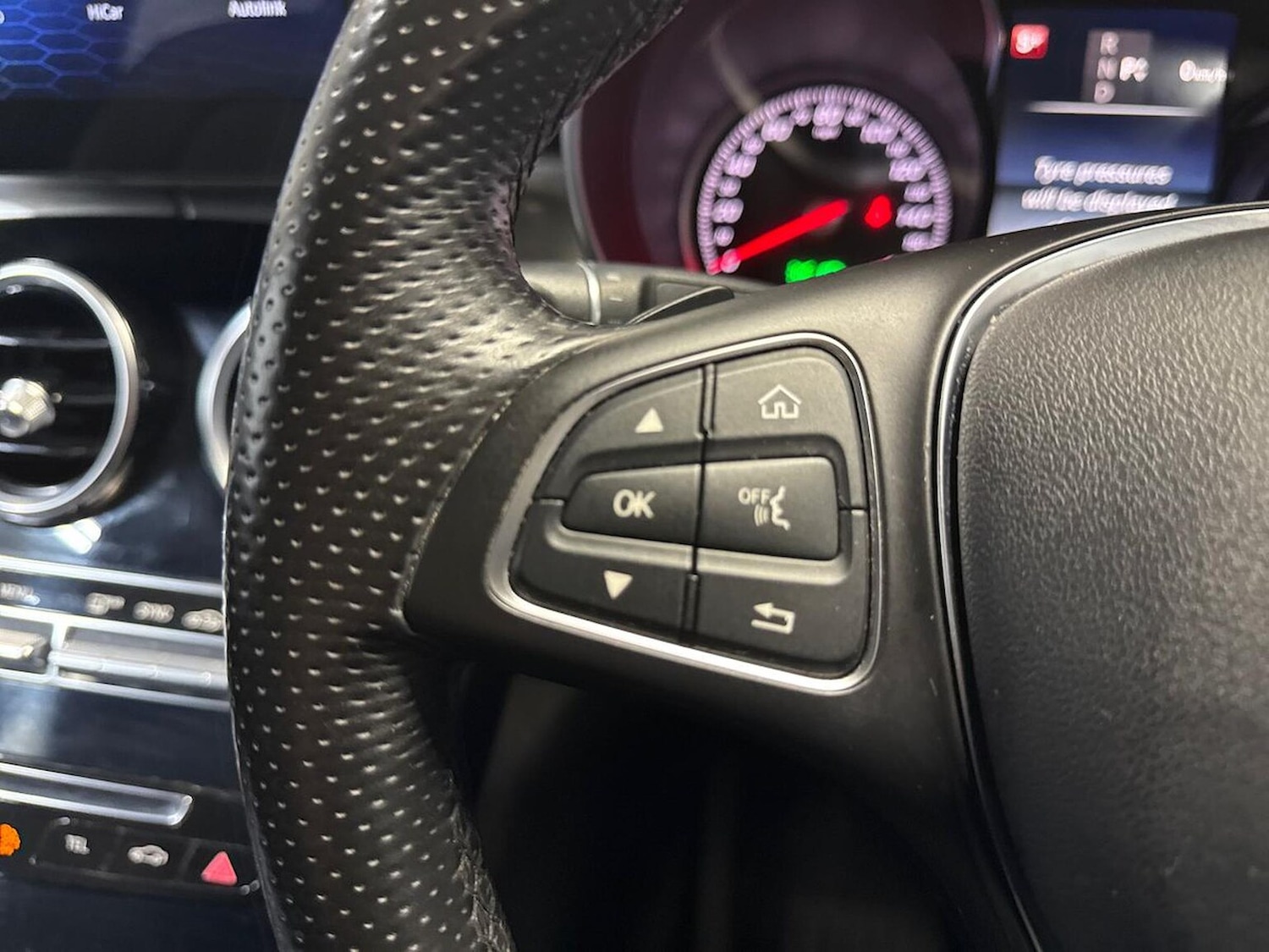 Used Mercedes-Benz C Class 2016 for sale - 76958796: Photo 24