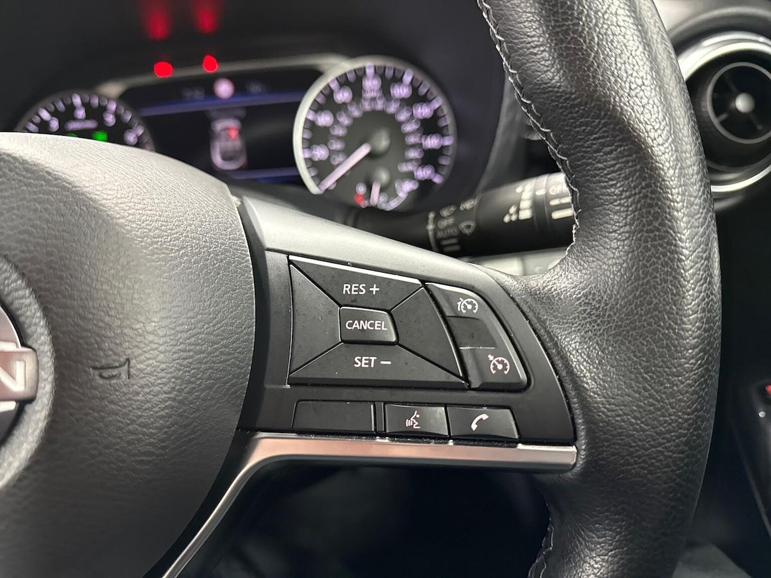 Used Nissan Juke 2023 for sale - 78191412: Photo 25