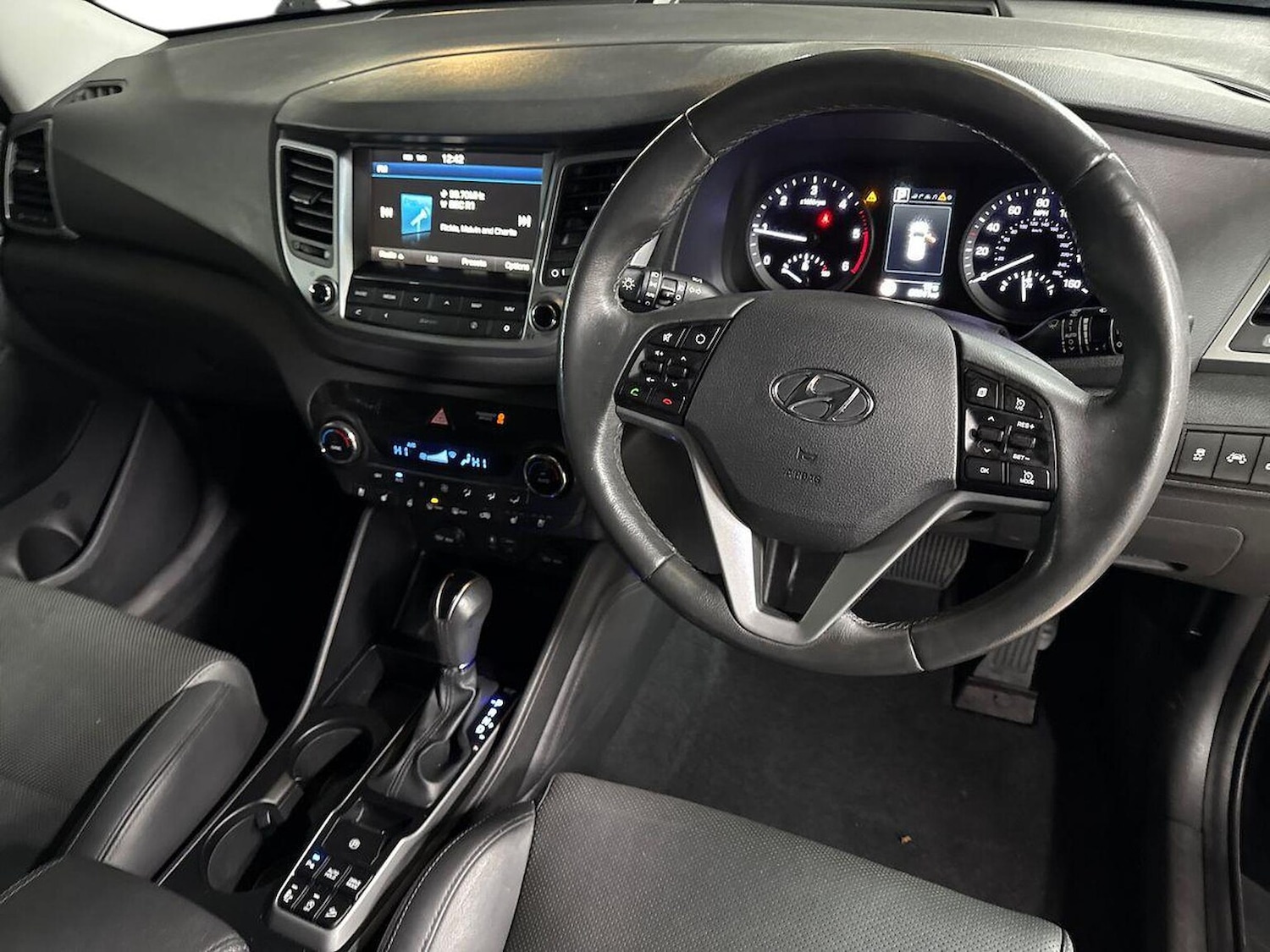 Used Hyundai TUCSON 2017 for sale - 76969980: Photo 15