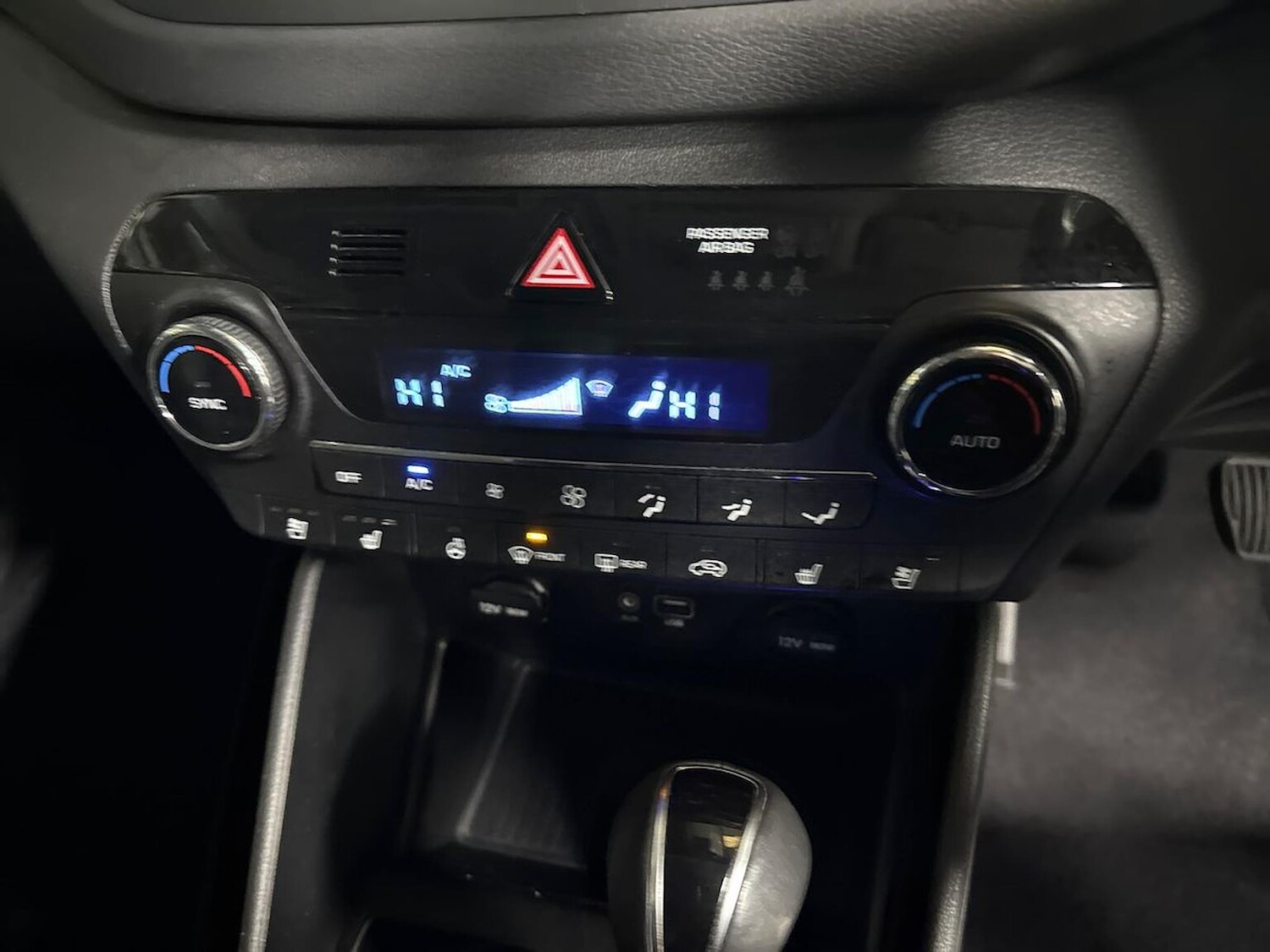 Used Hyundai TUCSON 2017 for sale - 76969980: Photo 22