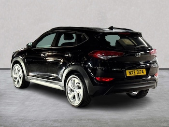 Used Hyundai TUCSON 2017 for sale - 76969980: Photo