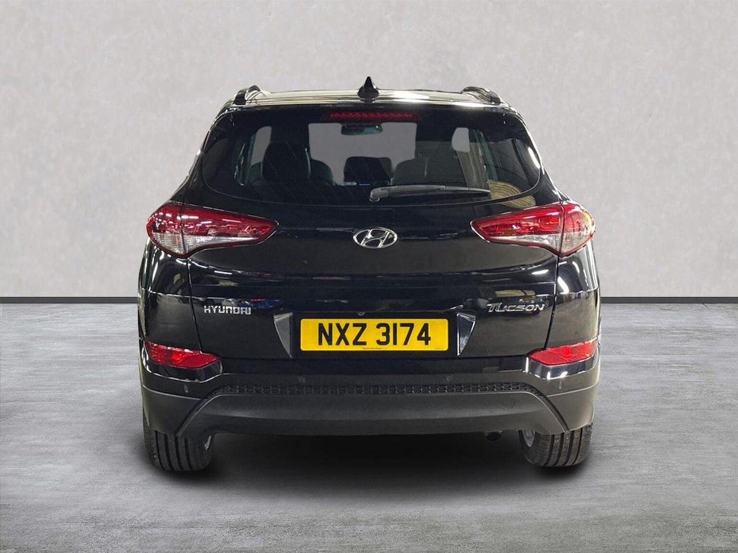 Used Hyundai TUCSON 2017 for sale - 76969980: Photo 4