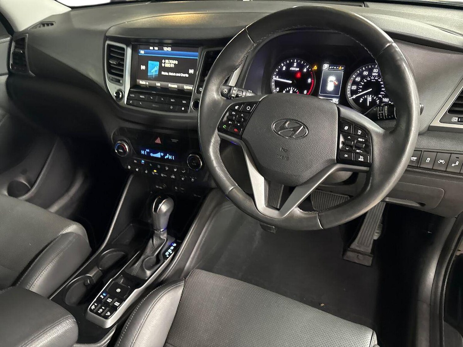 Used Hyundai TUCSON 2017 for sale - 76969980: Photo 8