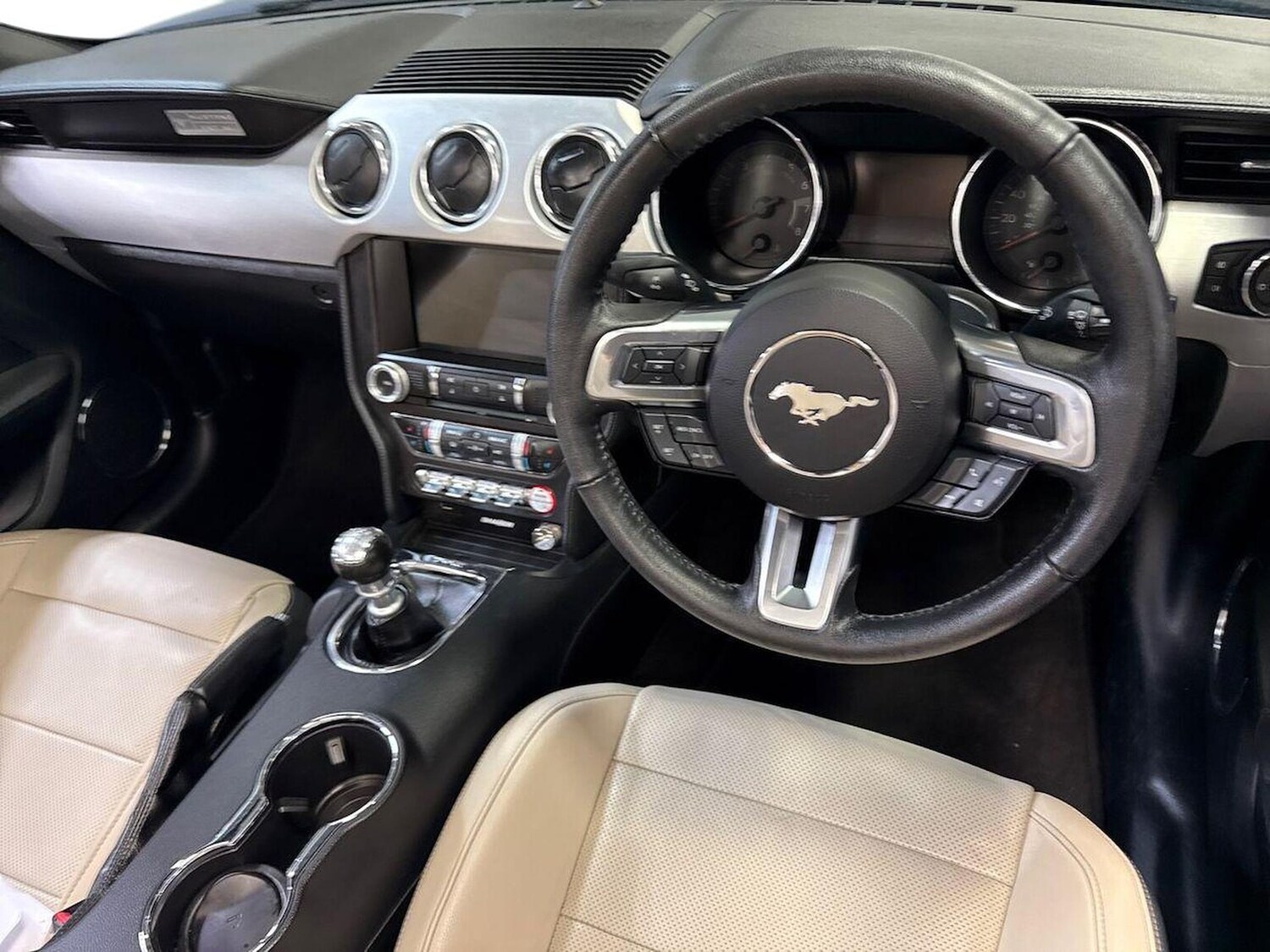 Used Ford Mustang 2017 for sale - 77901609: Photo 15