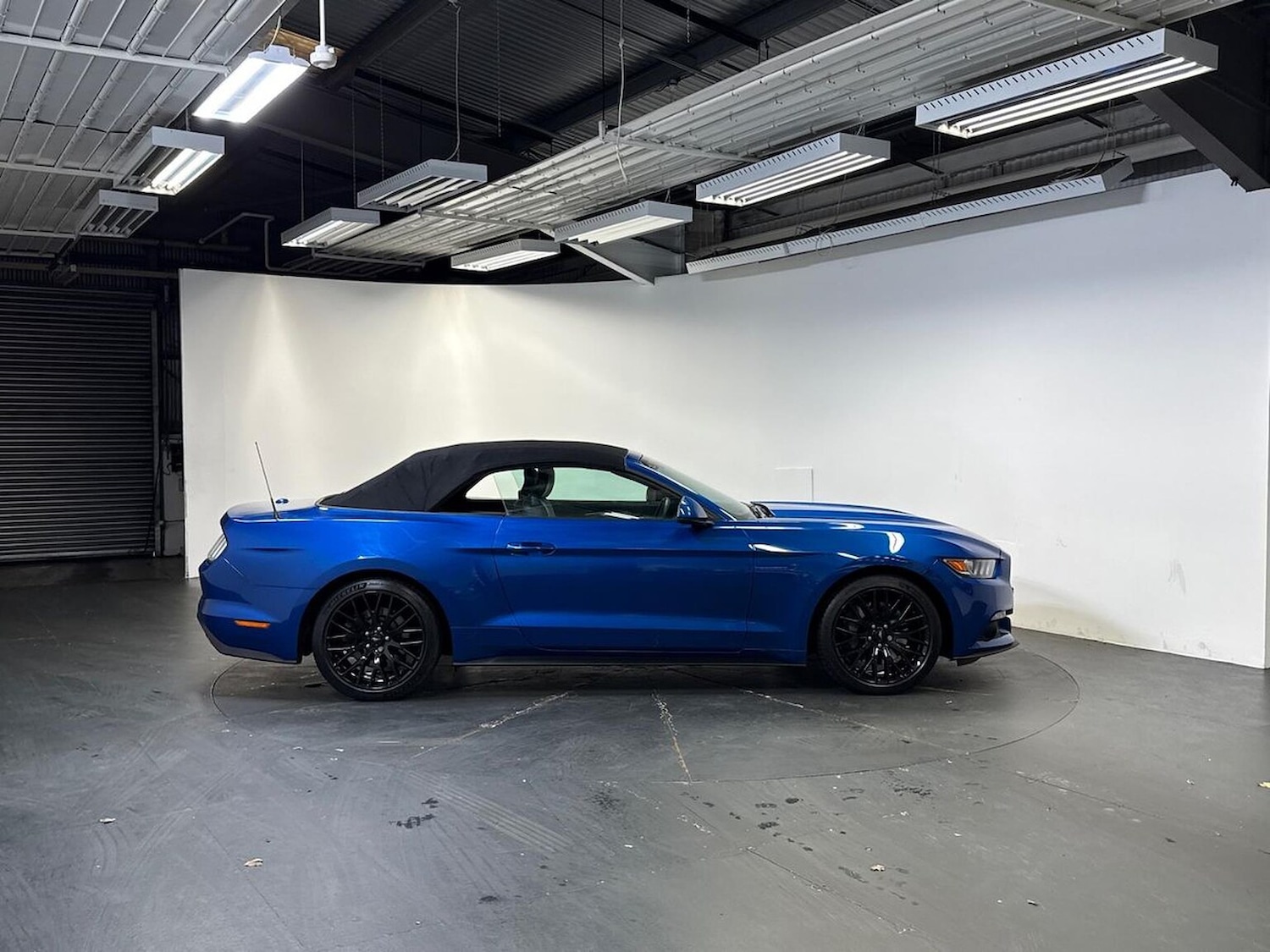 Used Ford Mustang 2017 for sale - 77901609: Photo 30