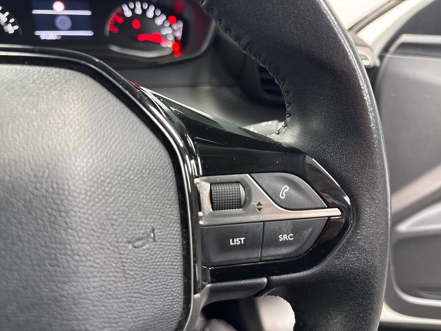 Used Peugeot 2008 2020 for sale - 77629333: Photo 24