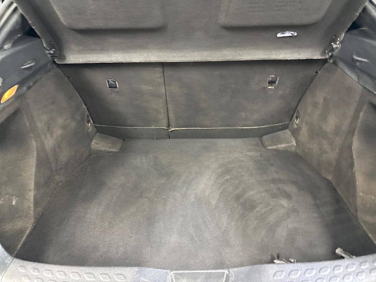 Used Toyota C-HR 2023 for sale - 78106365: Photo 17