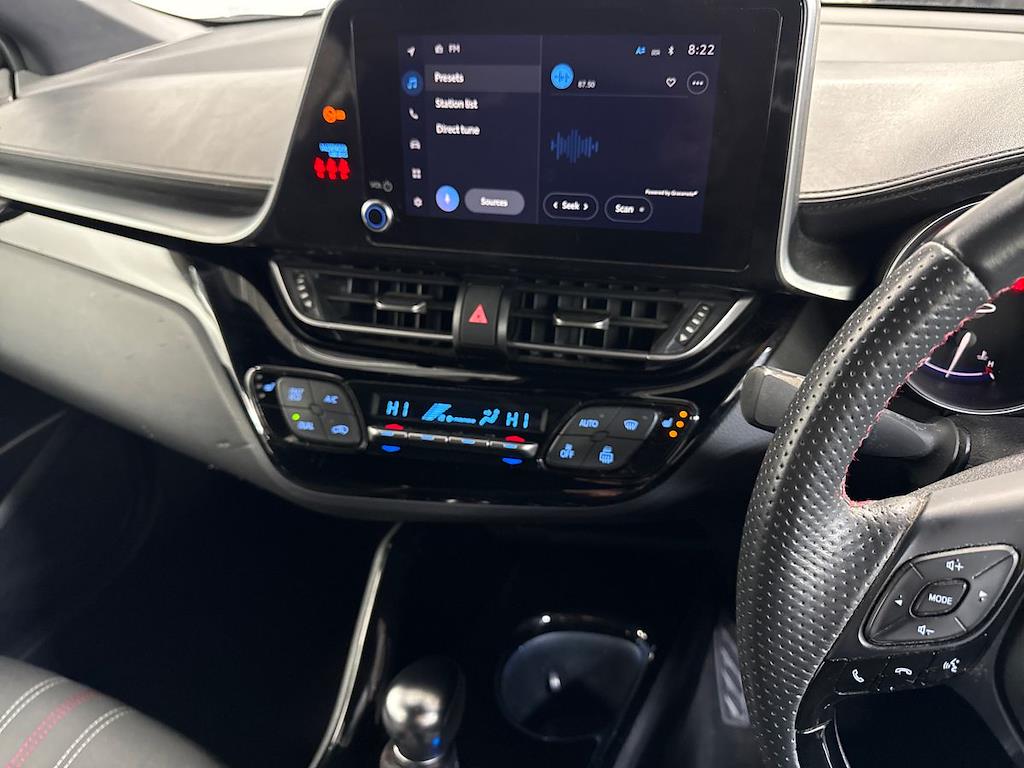 Used Toyota C-HR 2023 for sale - 78106365: Photo 23