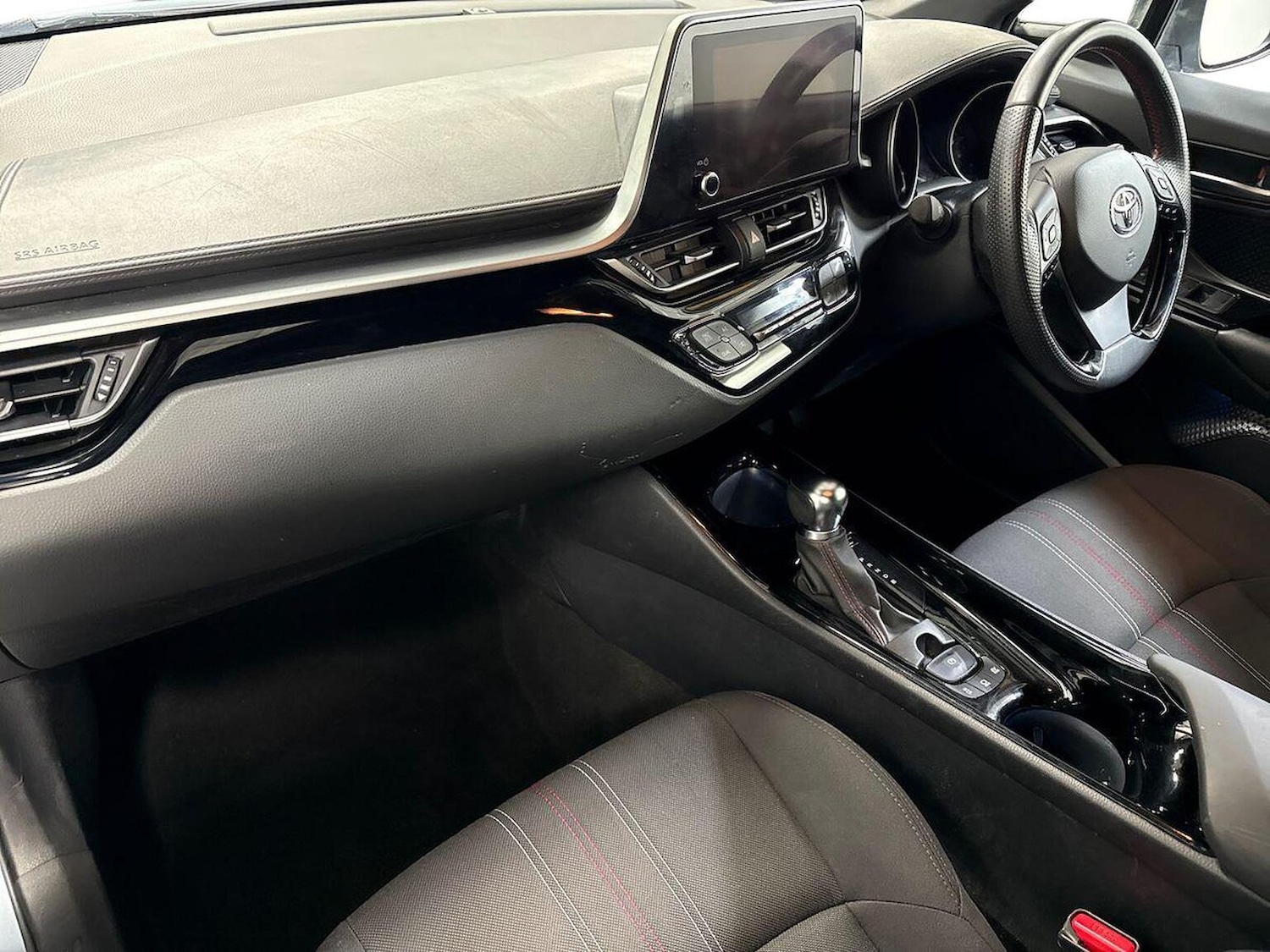 Used Toyota C-HR 2023 for sale - 78106365: Photo 7