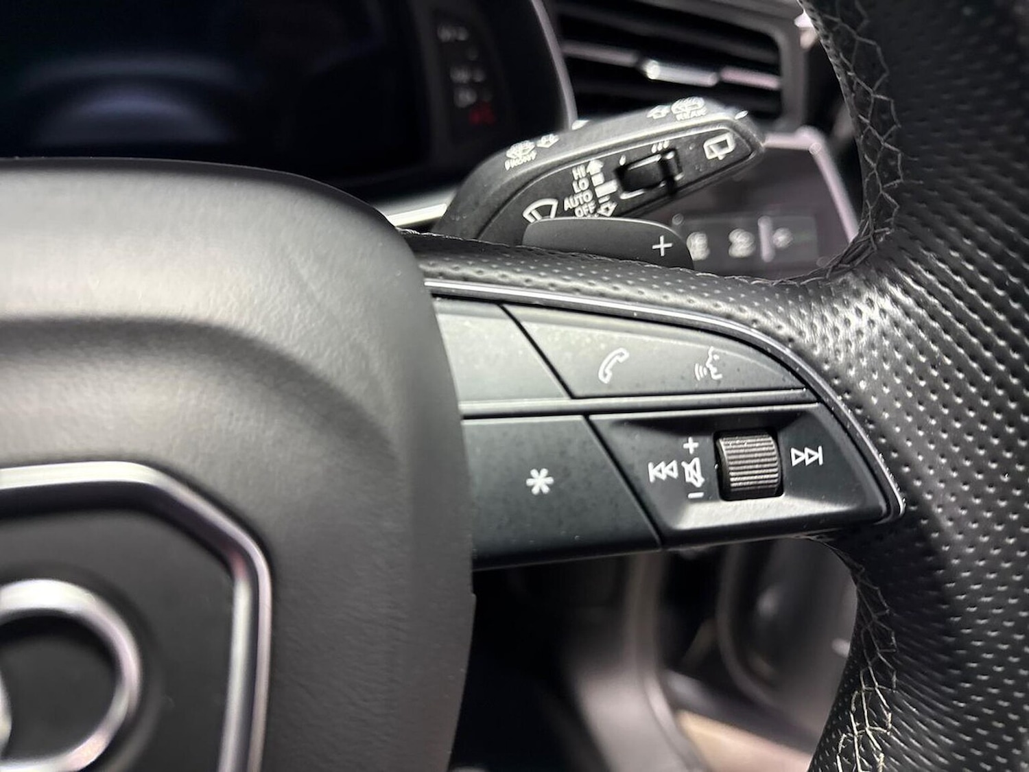 Used Audi Q8 2021 for sale - 78026080: Photo 24