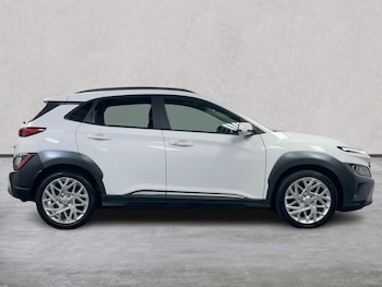 Used Hyundai KONA 2023 for sale - 79290122: Photo