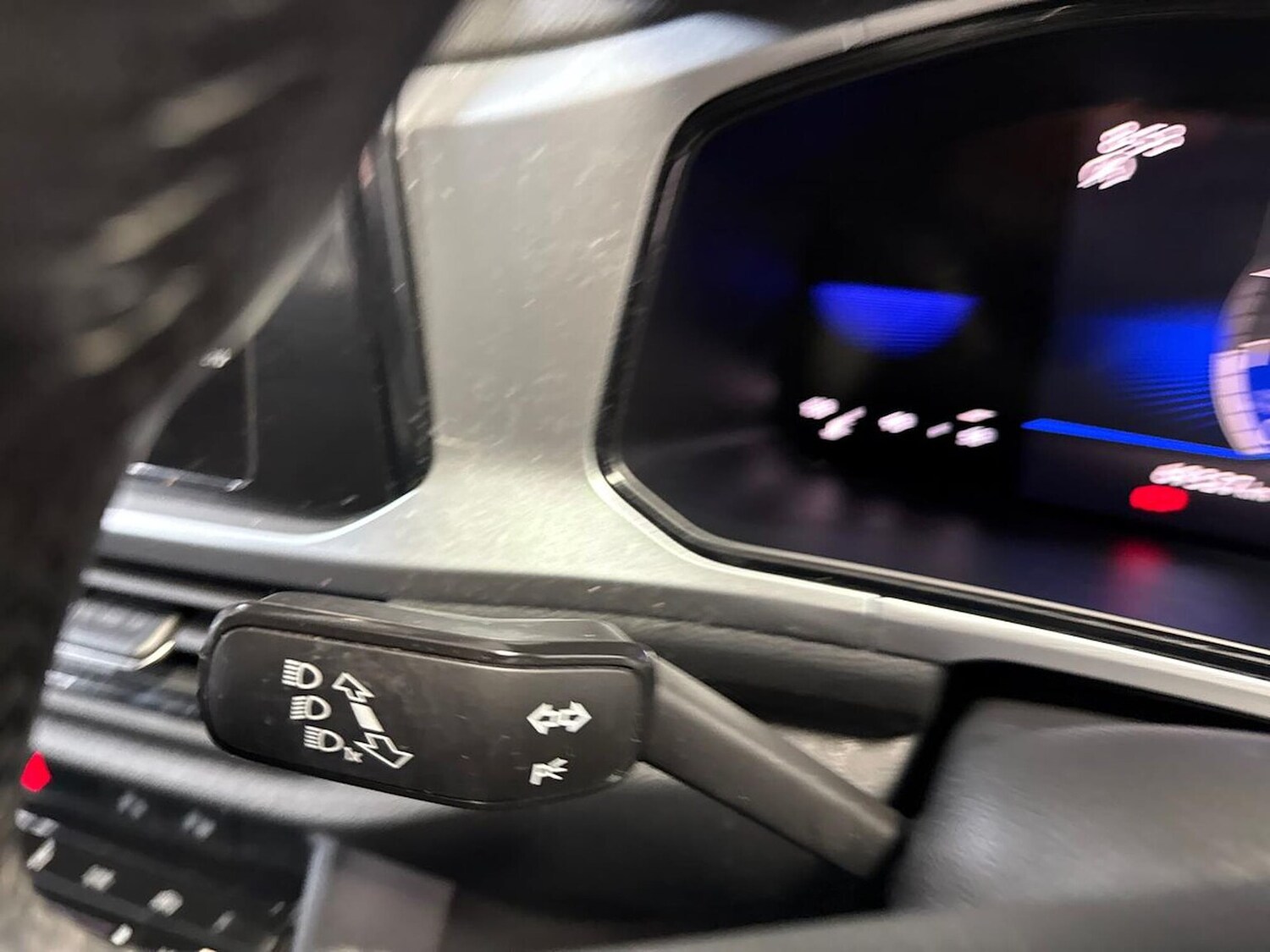 Used Volkswagen T-Roc 2022 for sale - 77487809: Photo 26