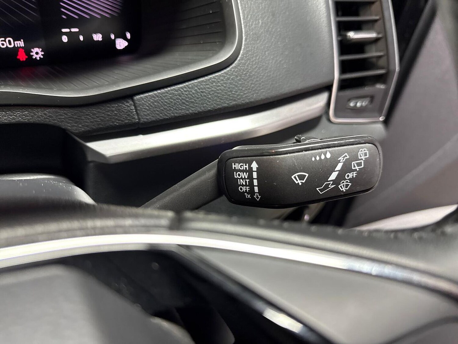 Used Skoda Karoq 2024 for sale - 77487819: Photo 26