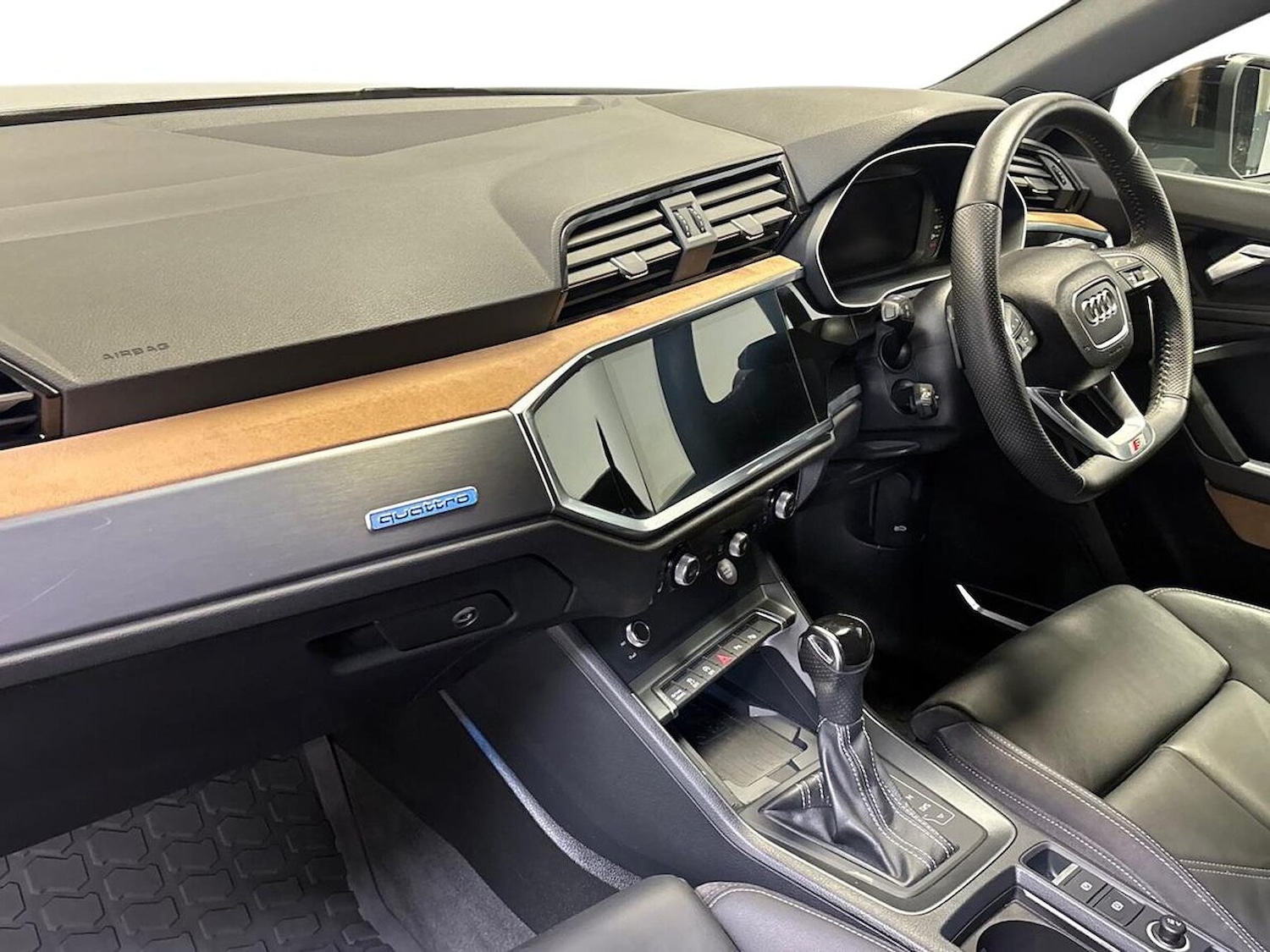 Used Audi Q3 2019 for sale - 77639271: Photo 7