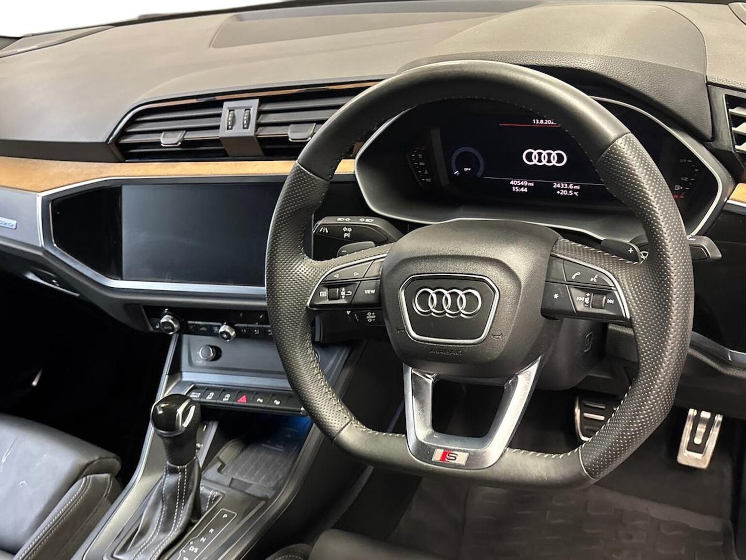 Used Audi Q3 2019 for sale - 77639271: Photo 9