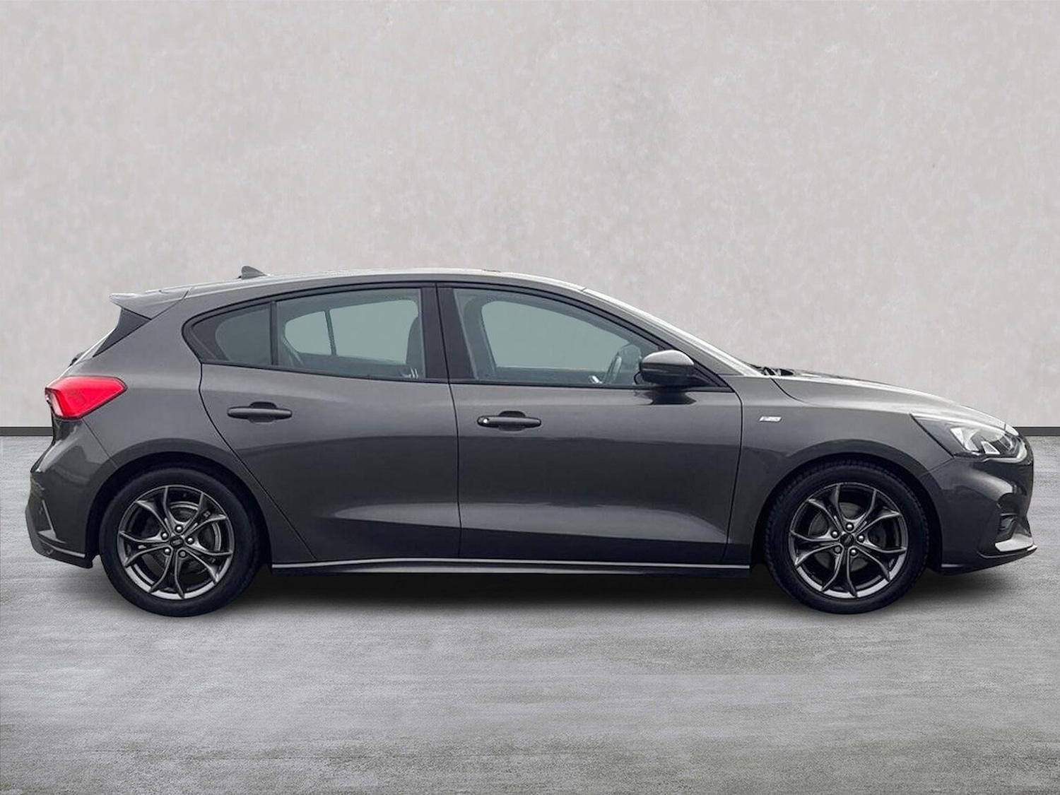 Used Ford Focus 2018 for sale - 75994967: Photo 3