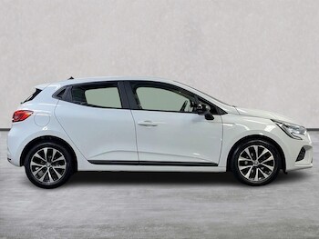 Used Renault Clio 2023 for sale - 75718015: Photo