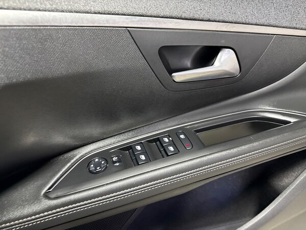 Used Peugeot 5008 2020 for sale - 76115490: Photo 21
