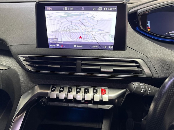 Used Peugeot 5008 2020 for sale - 76115490: Photo 23
