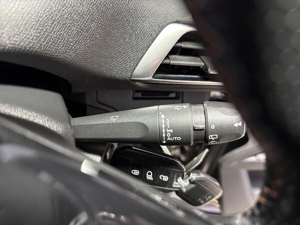 Used Peugeot 5008 2020 for sale - 76115490: Photo 27