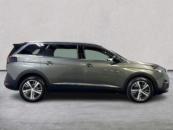 Used Peugeot 5008 2020 for sale - 76115490: Photo 3