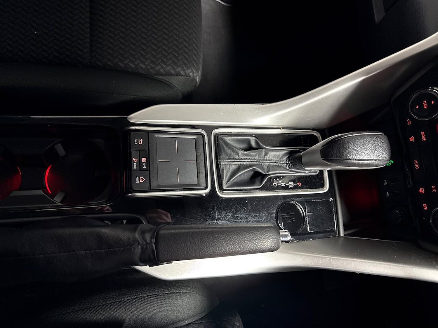 Used Mitsubishi Eclipse Cross 2020 for sale - 77616761: Photo 13