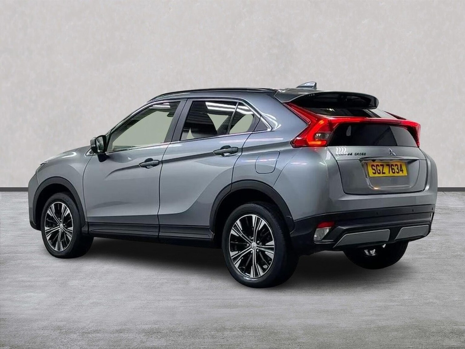 Used Mitsubishi Eclipse Cross 2020 for sale - 77616761: Photo 2