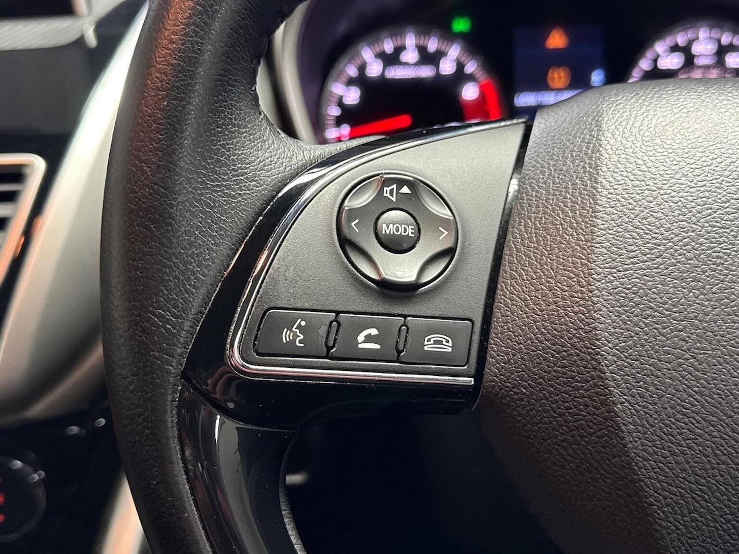 Used Mitsubishi Eclipse Cross 2020 for sale - 77616761: Photo 24