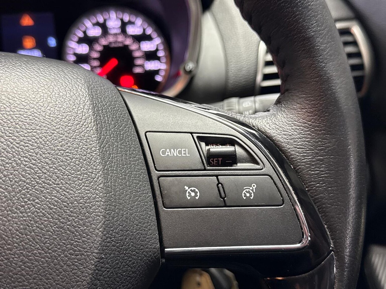 Used Mitsubishi Eclipse Cross 2020 for sale - 77616761: Photo 25